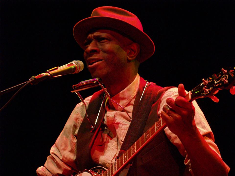 Keb' Mo' - Boulder Theater - photo by Phil Emma