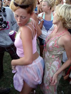 Vibes gals dancing to the tunes