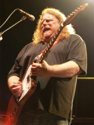 Warren Haynes will play Waka