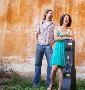 Dave McGraw & Mandy Fer | photo by Ken Hamilton
