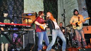 Jaik Willis & Old Shoe | Two Brothers Brewery