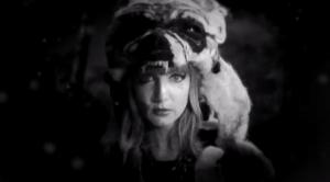 Laura Burhenn | The Mynabirds
