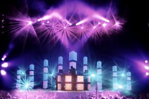 Pretty Lights