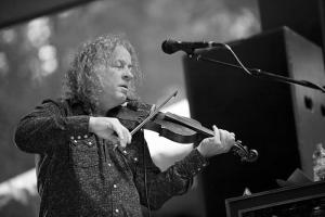 Tim Carbone | Railroad Earth