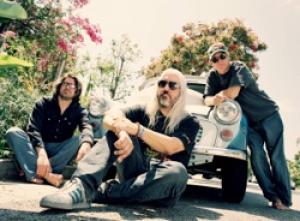 Dinosaur Jr. will be among the headliners