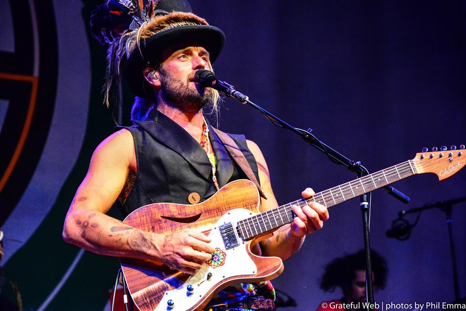 Xavier Rudd | Chautauqua Auditorium | Boulder, CO | photos by Phil Emma