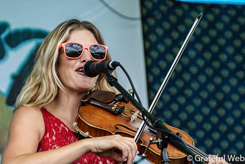 Jenni Charles | Dead Winter Carpenters | Rhythms on the Rio | photos by Janie Franz