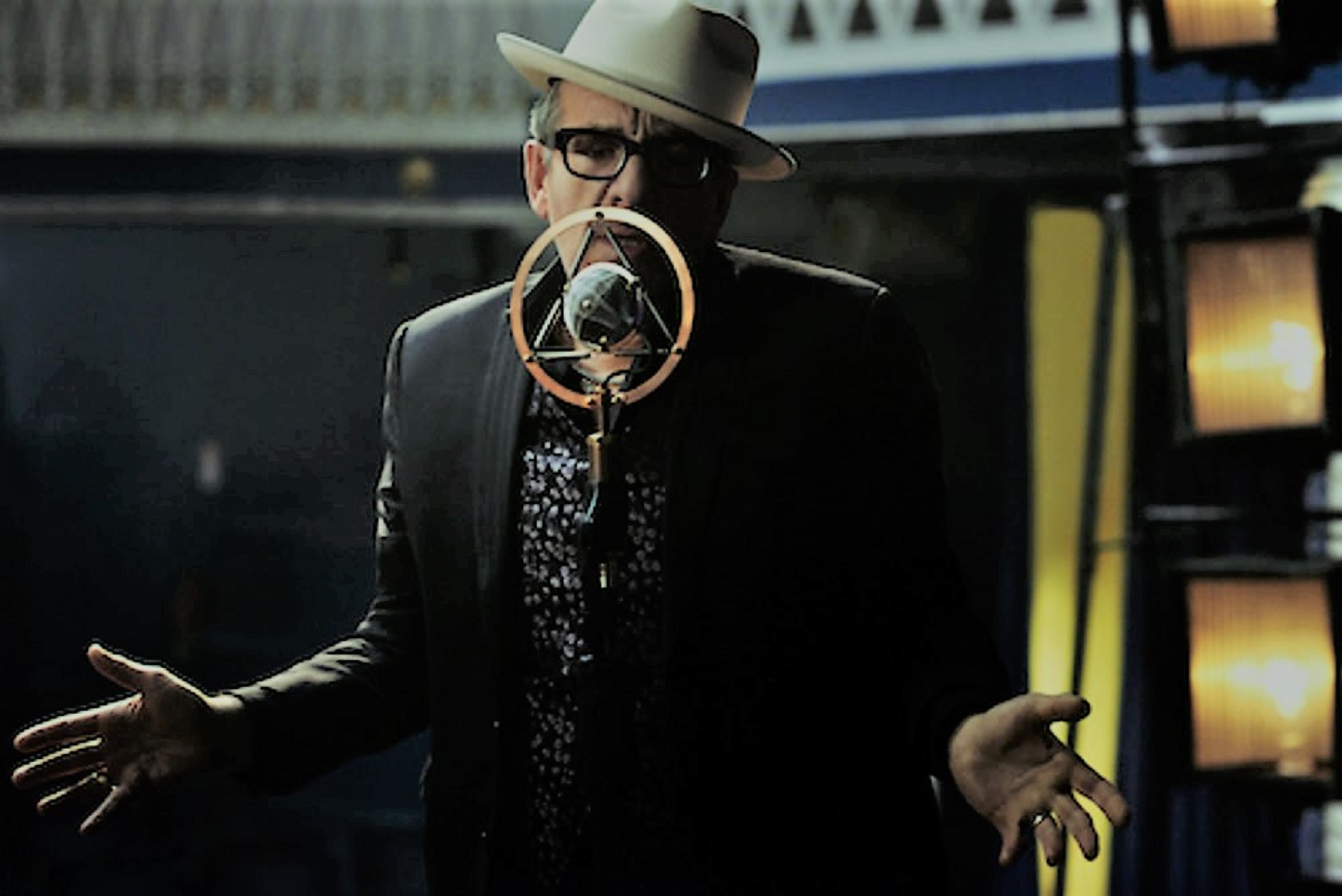 Elvis Costello Releases Video for New Single "You Shouldn't Look At Me That Way"