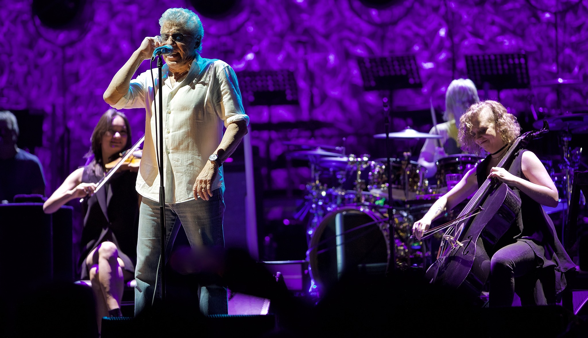 Roger Daltrey with Katie Jacoby & Audrey Snyder