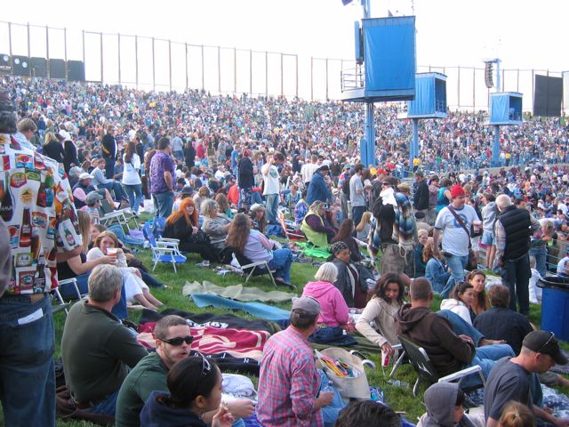 The lawn at Shoreline | photos by Nancy Levine