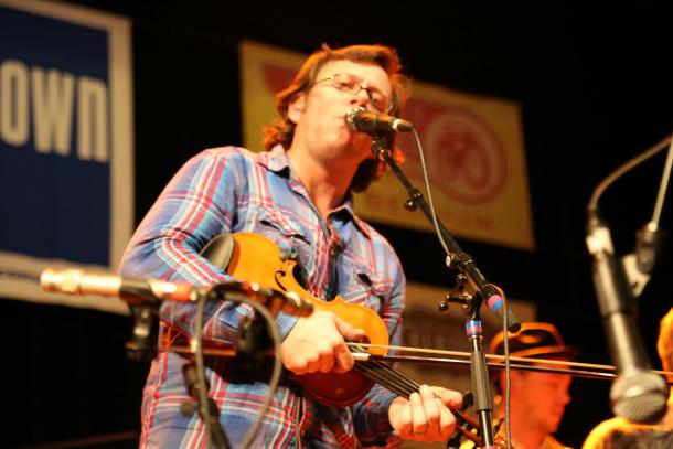 Jeremy Garrett | Infamous Stringdusters
