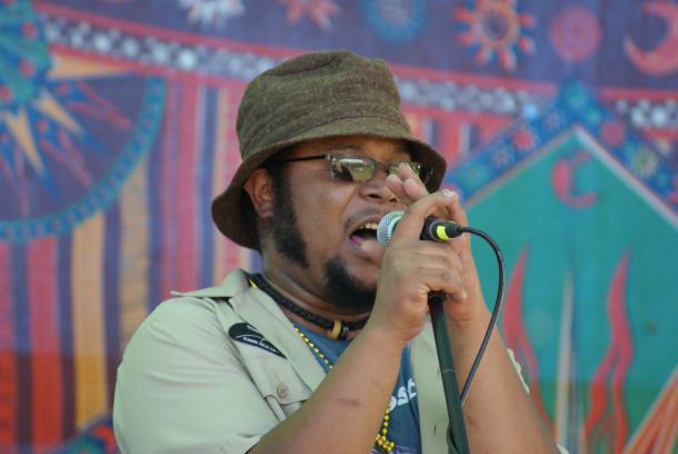Mojones Malcolm - Rhythms on the Rio | photos by Janie Franz