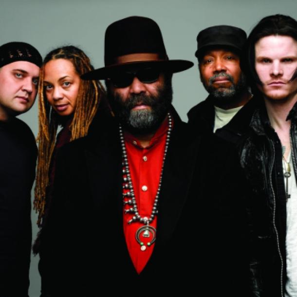 Otis Taylor & co.