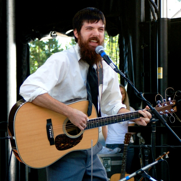 avett