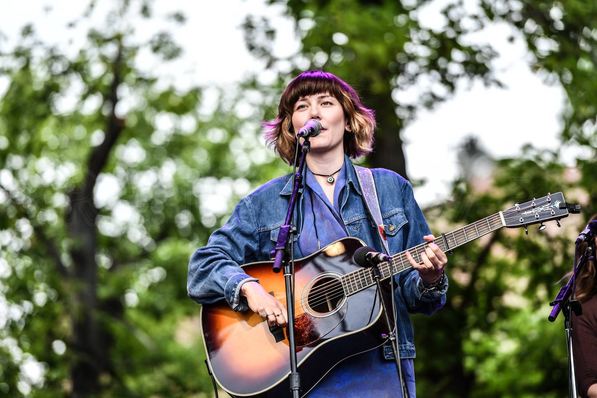 Molly Tuttle Joins Old Crow Medicine Show at Columbia Speedway Amphitheatre 
