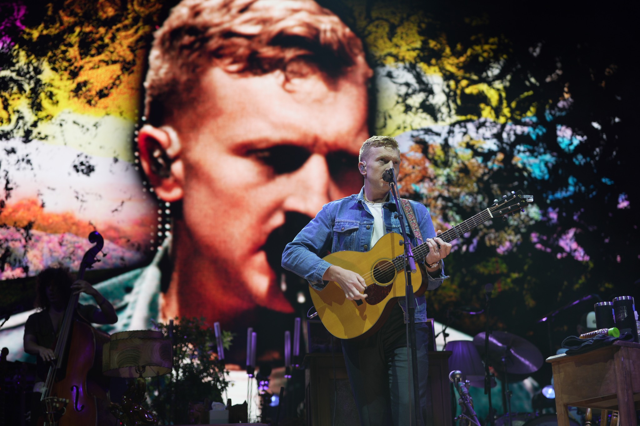 Tyler Childers releases “Oneida,” unveils track list for highly anticipated new album "Snipe Hunter"