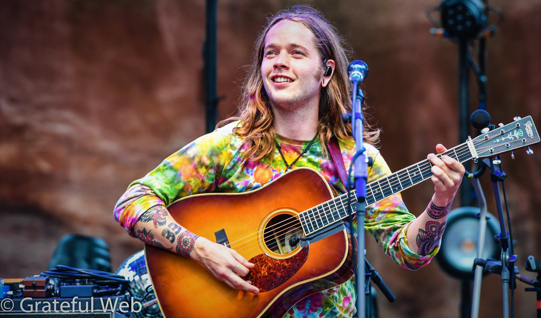 Billy Strings wins Artist of the Year at 2022 Americana Music Awards