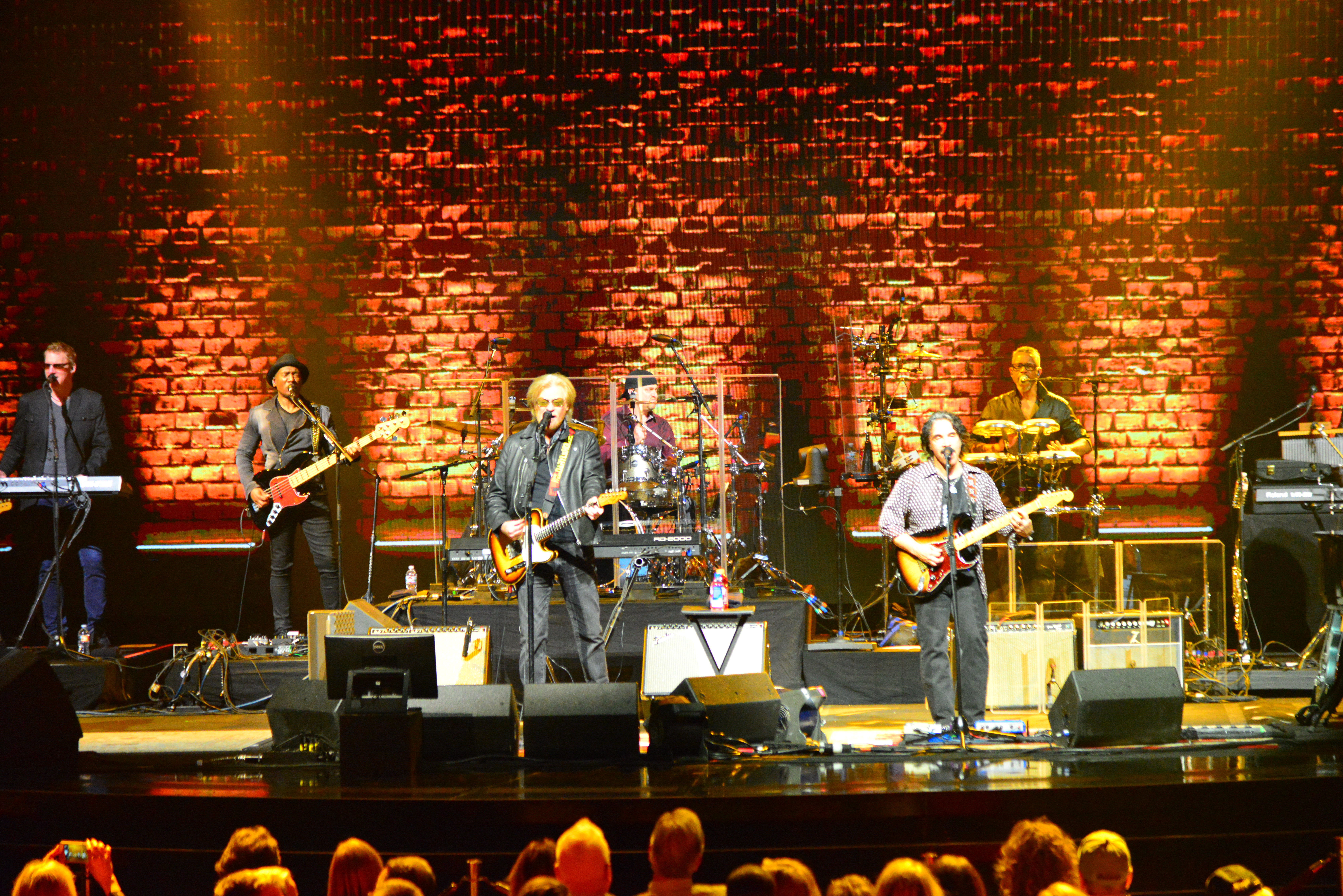 Daryl Hall & John Oates Live in Las Vegas