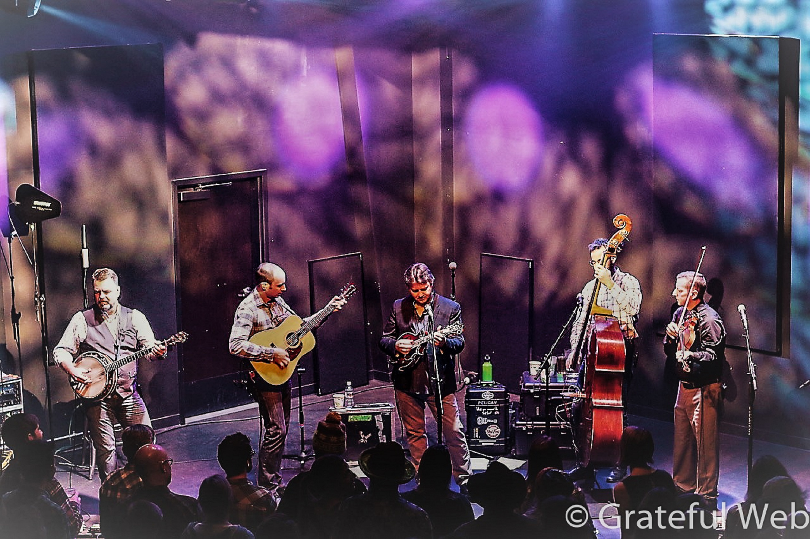 Travelin' McCourys | The Caribou Room