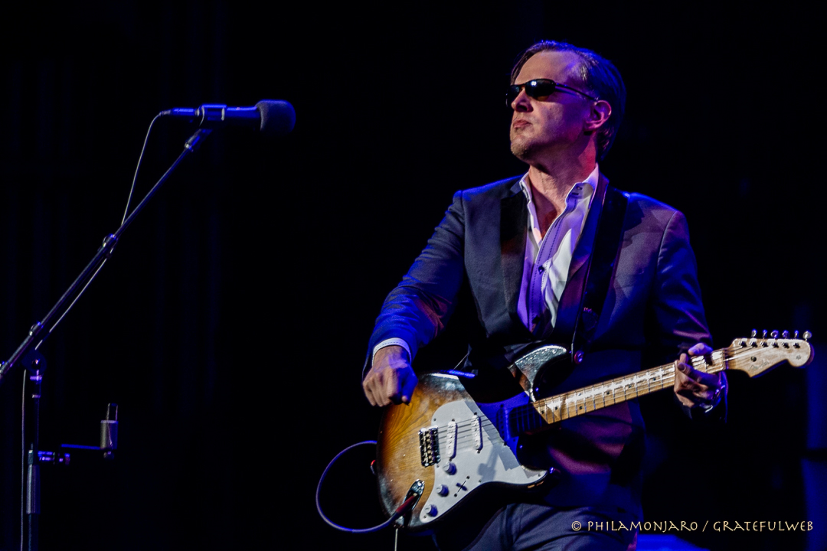 Joe Bonamassa | Chicago Theatre | 3/9/19