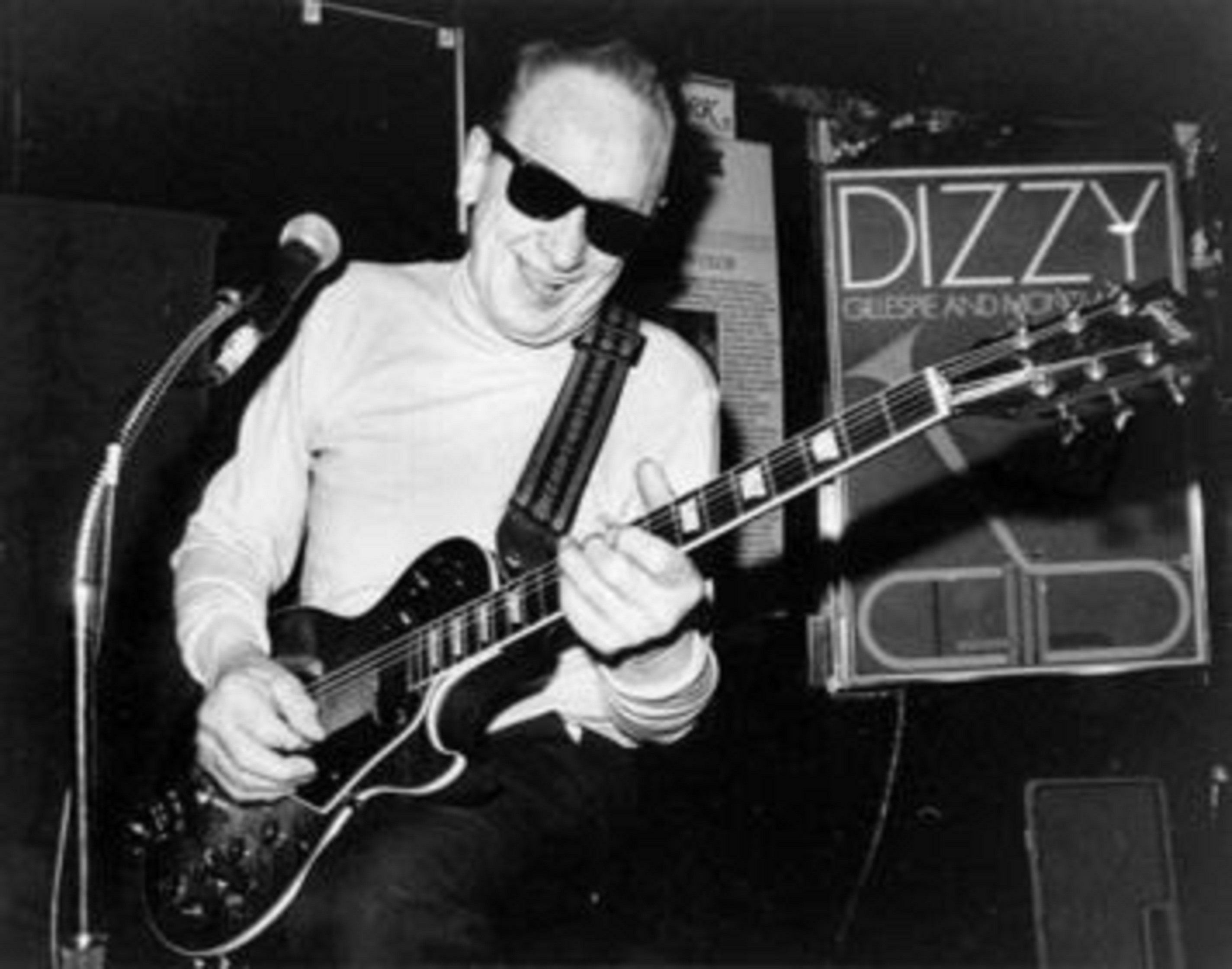 Celebrating Les Paul’s Birthday – The Les Paul Foundation Announces “Les Paul through the Lens”