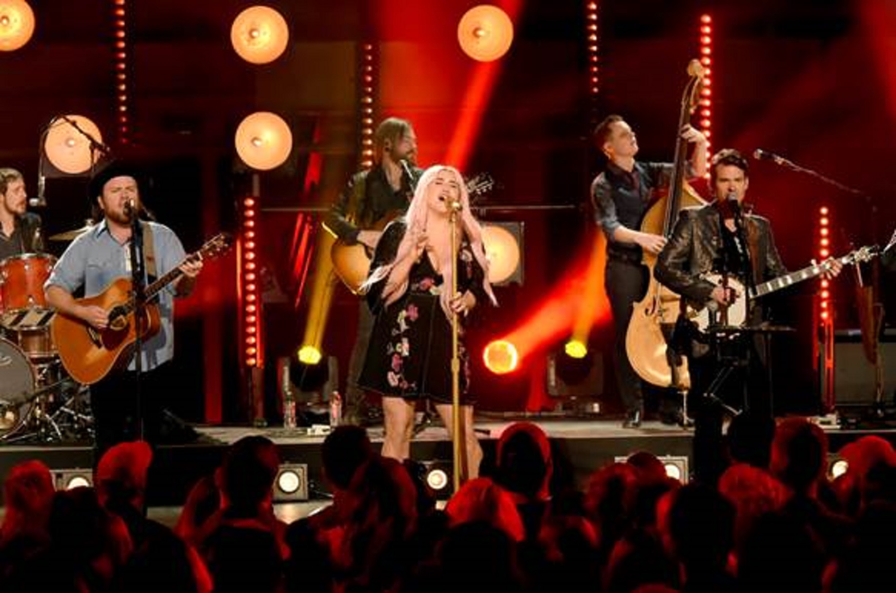 OLD CROW MEDICINE SHOW JOINS KESHA  FOR ALL-NEW EPISODE OF “CMT CROSSROADS”