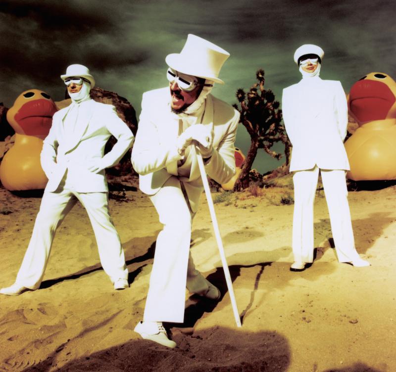 PRIMUS Announce Summer Tour Dates with Dinosaur Jr.