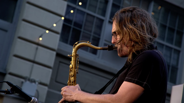 Carl Broemel -- In Concert