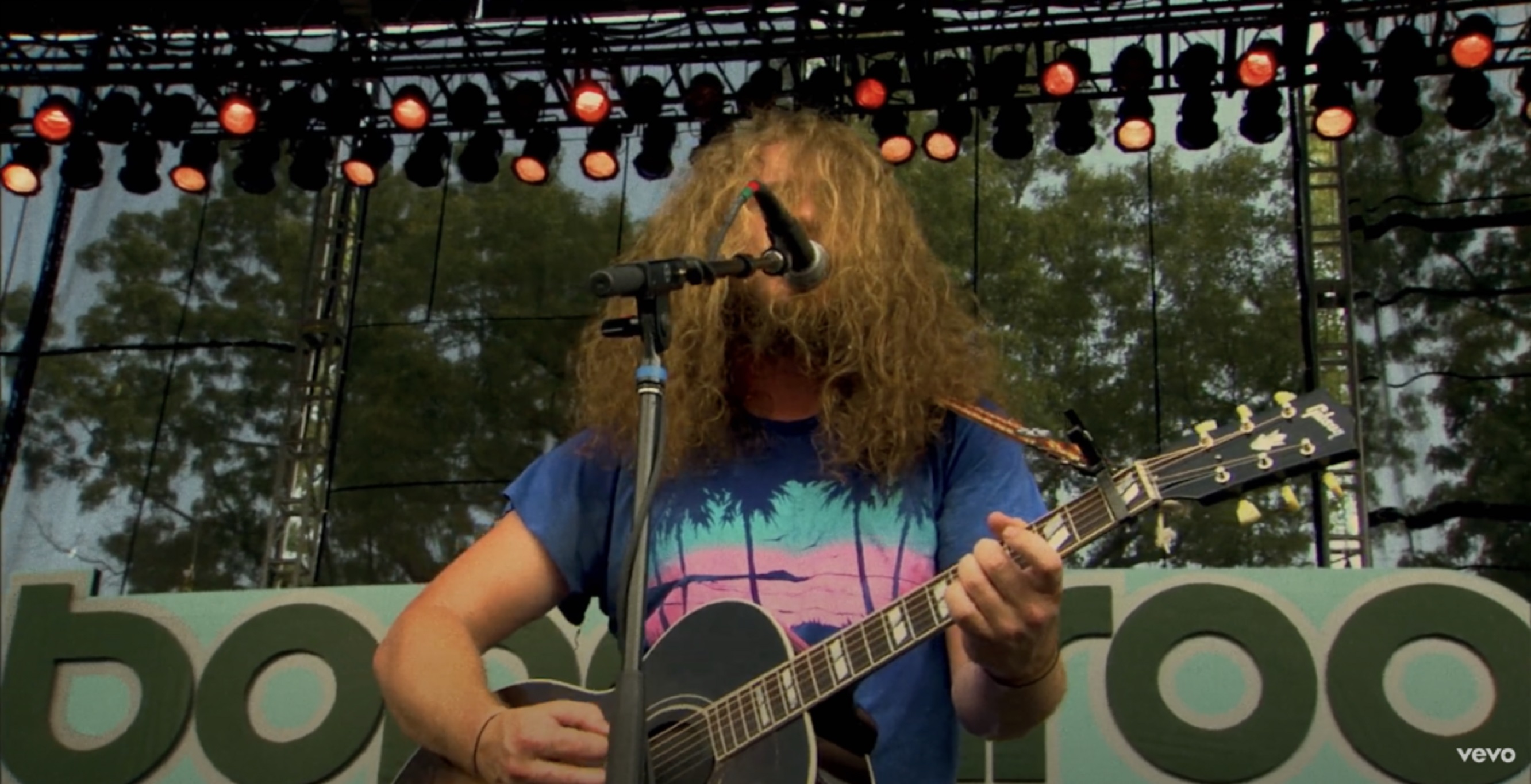 My Morning Jacket Bonnaroo 2004 doc premieres tonight; new live performance video from doc out now