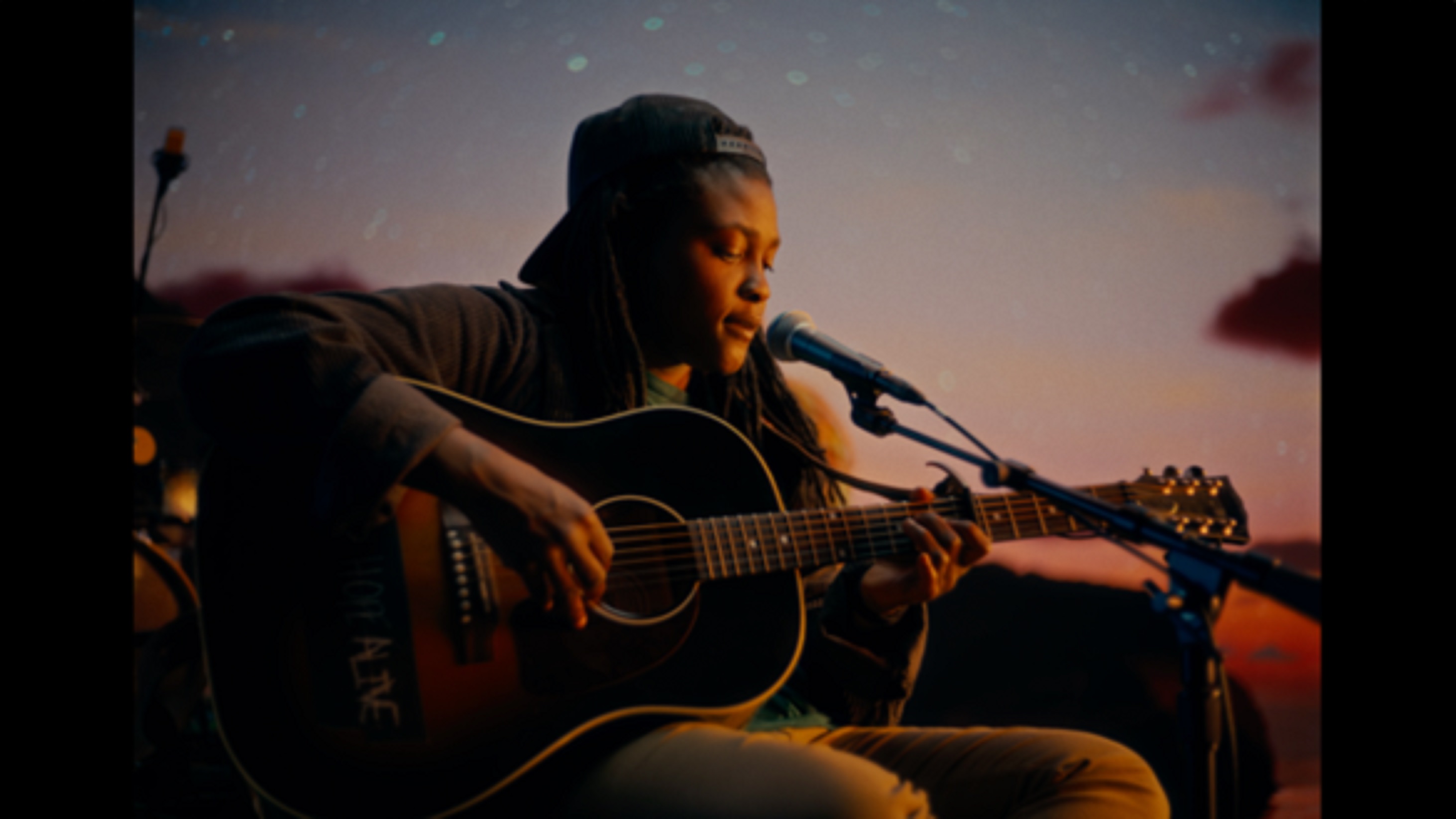 Joy Oladokun debuts new performance video for "Changes"