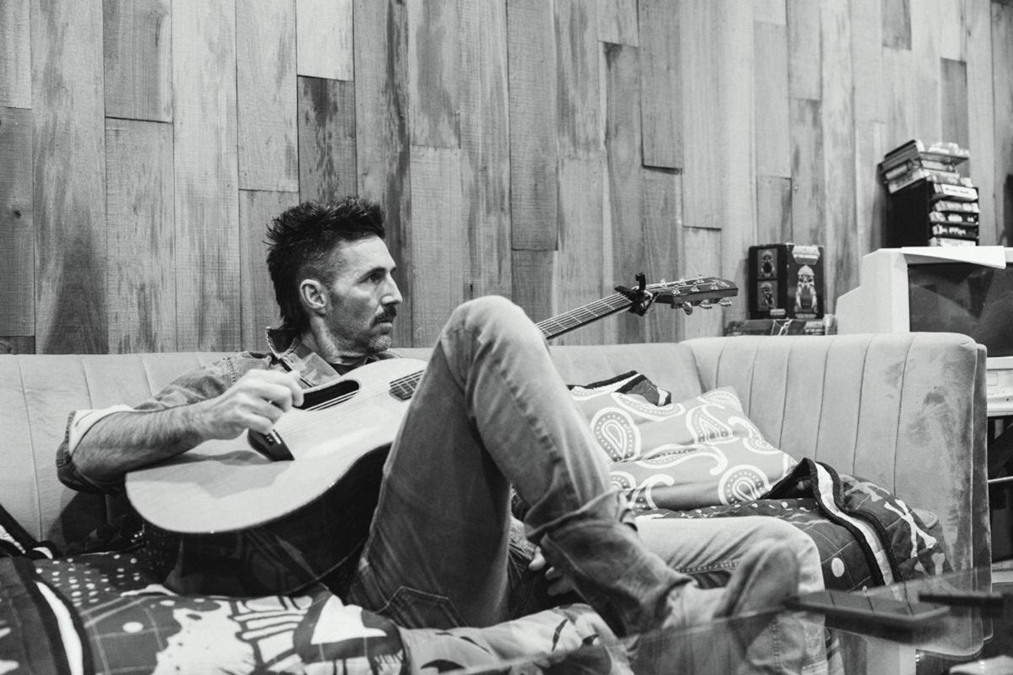 Jake Owen Prepares to Release First Independent Album Dreams to Dream November 7