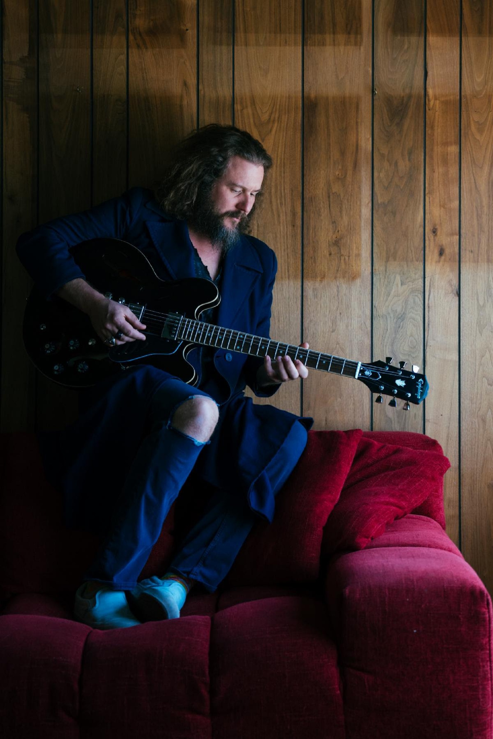 Vocalist, Guitarist, Producer, And Primary Songwriter For My Morning Jacket, Partners With Epiphone
