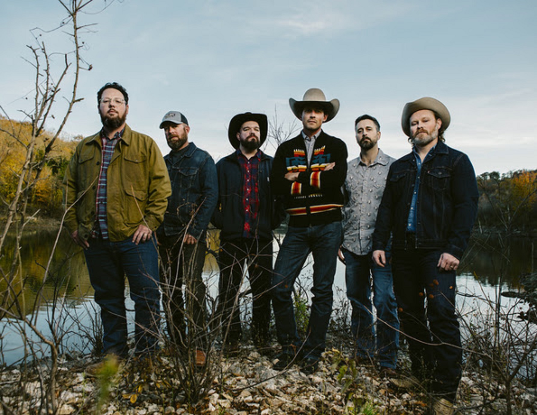 Turnpike Troubadours return with highly anticipated new album "A Cat in the Rain" on August 25, first single "Mean Old Sun" debuts today