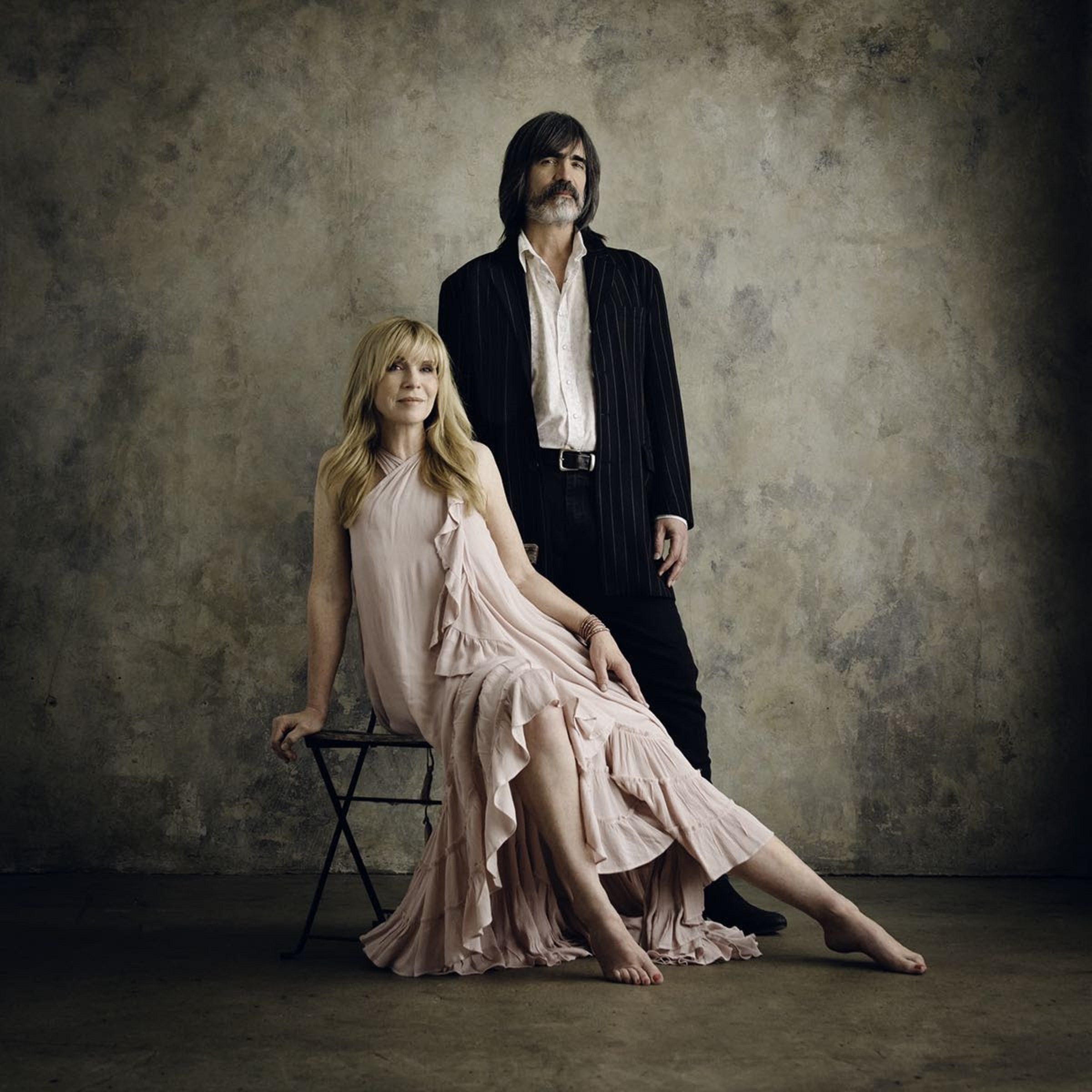 Larry Campbell & Teresa Williams Share "Darling Be Home Soon" & Announce 2023 Tour Dates