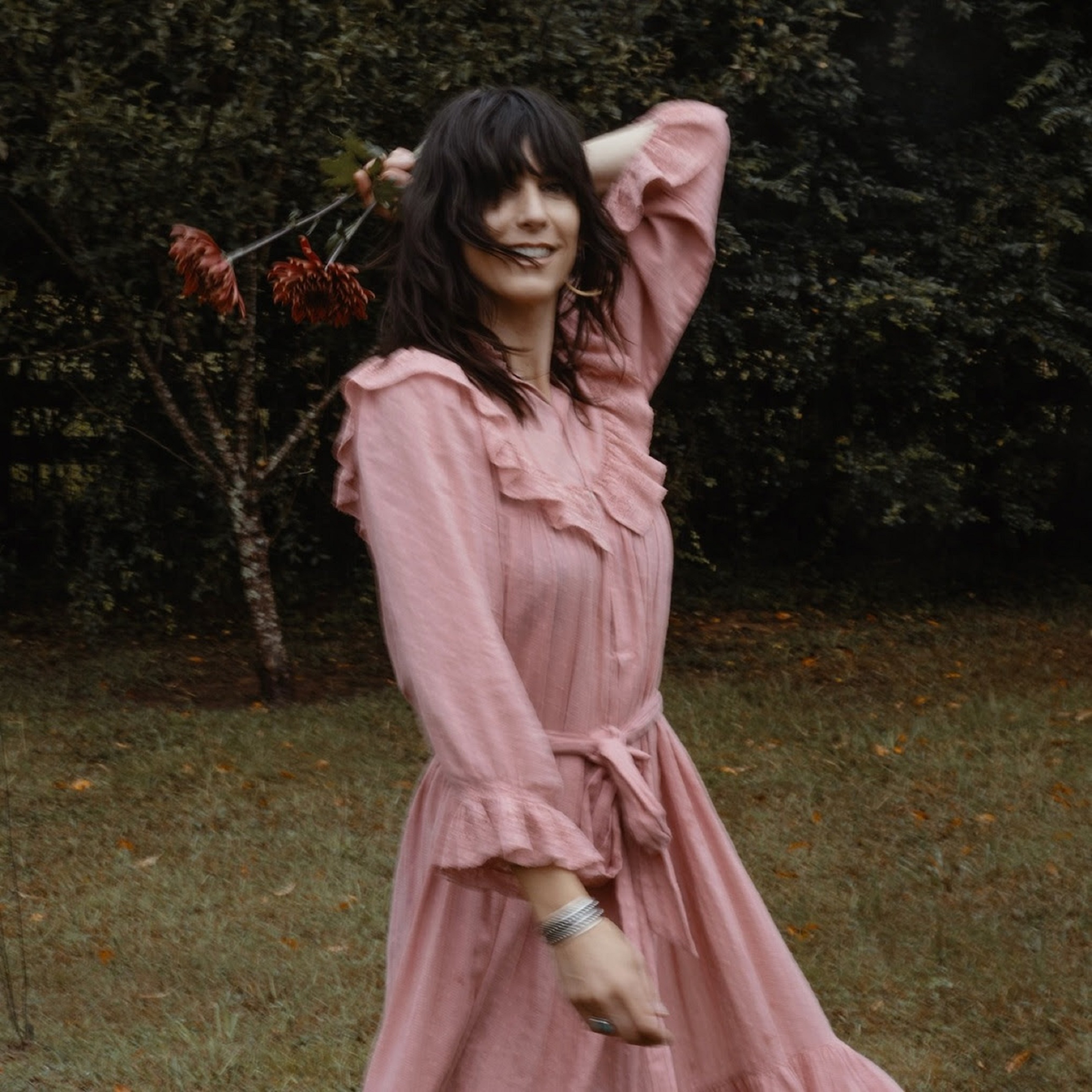 Nicki Bluhm new album Avondale Drive out 6/3 and new single