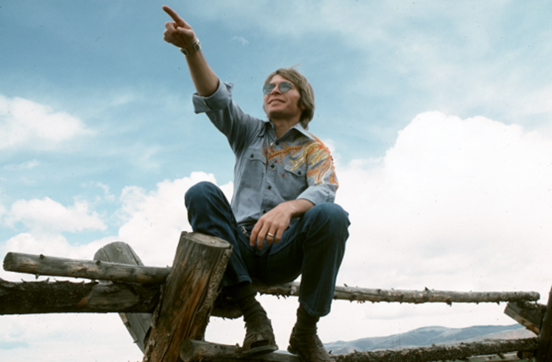 John Denver's Estate to reissue 'Rocky Mountain High' album + song for 50th Anniversary