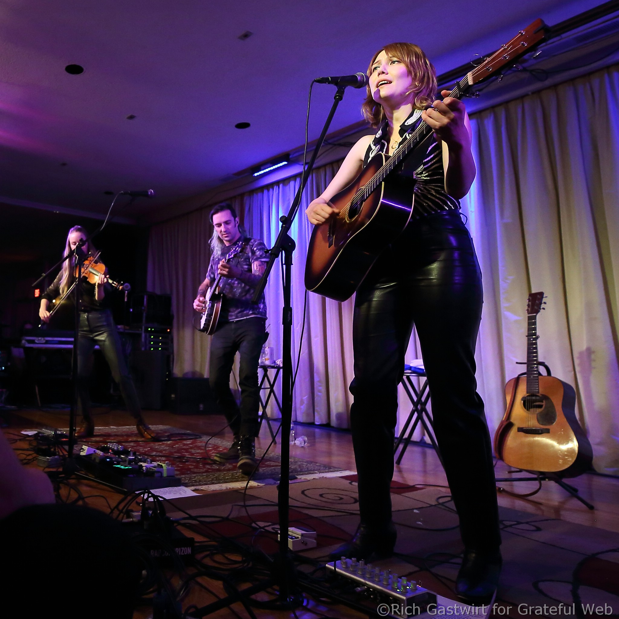 Molly Tuttle & Golden Highway | Shirley, MA