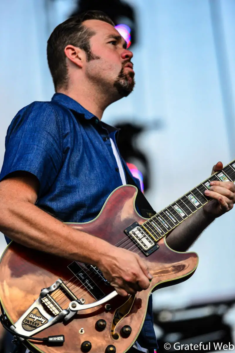 Eric Krasno will be among Oteil's friends for New Year's