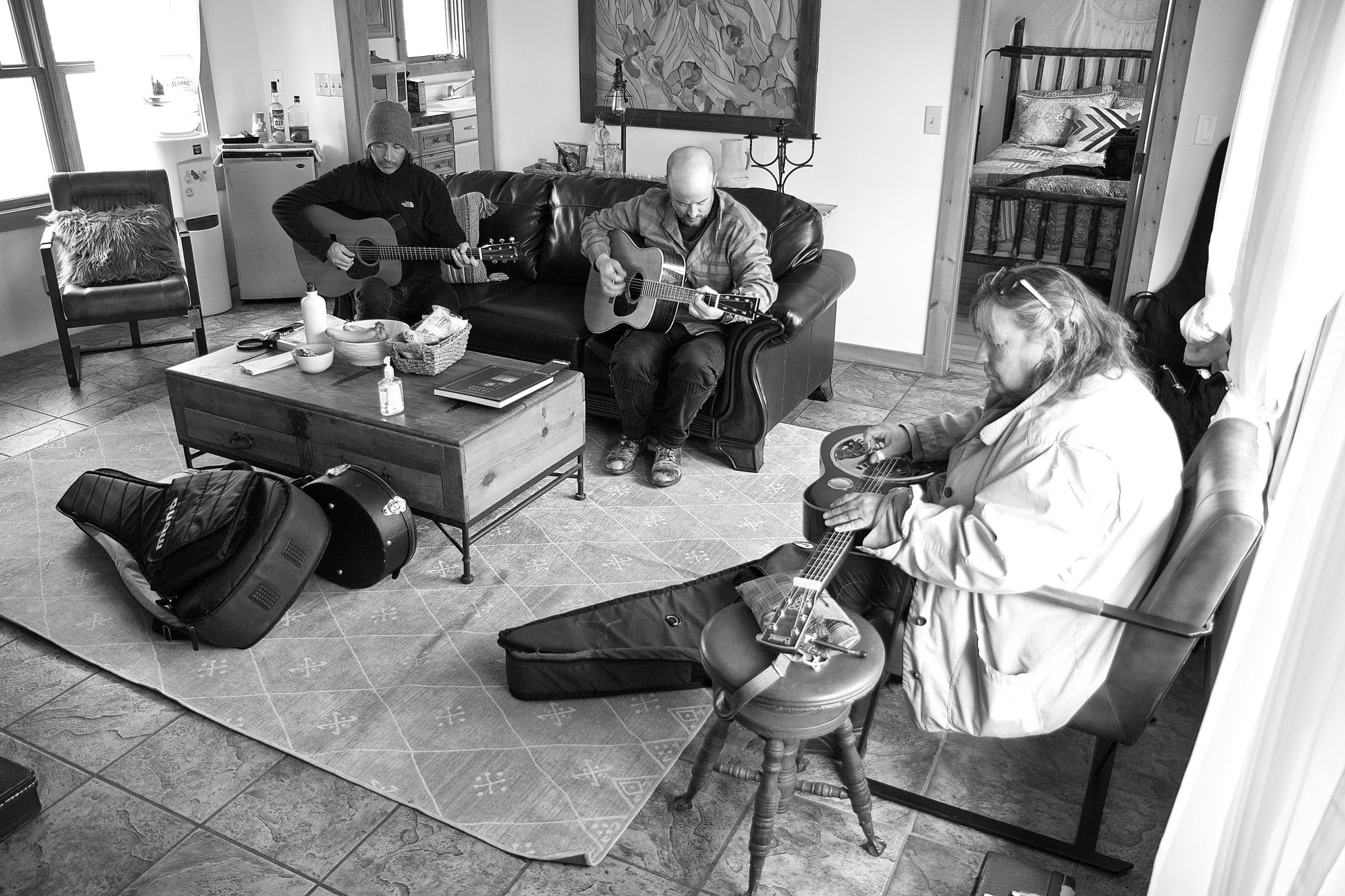 Sally Van Meter rehearsing with the Yonder boys 