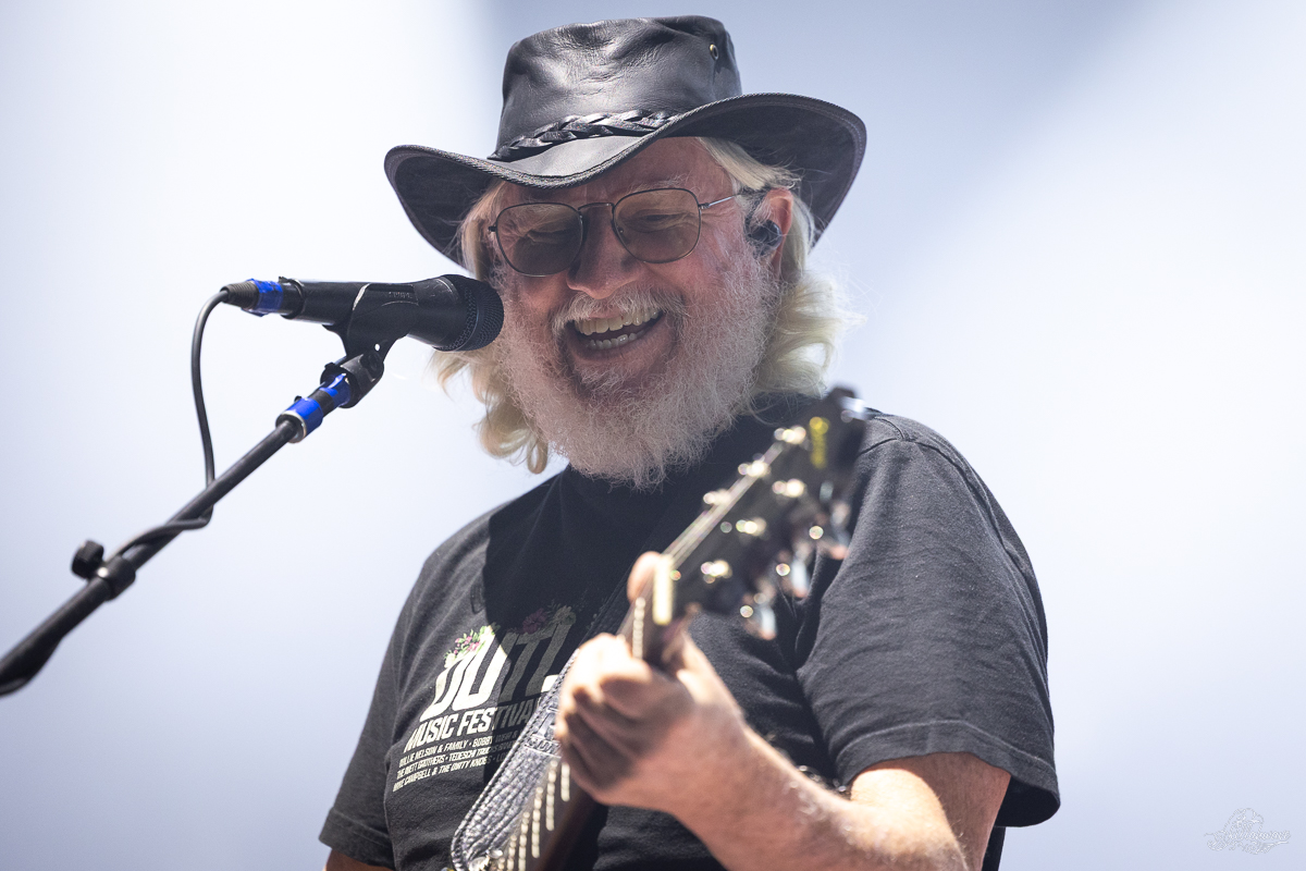 Guitarist Billy Nershi | The String Cheese Incident