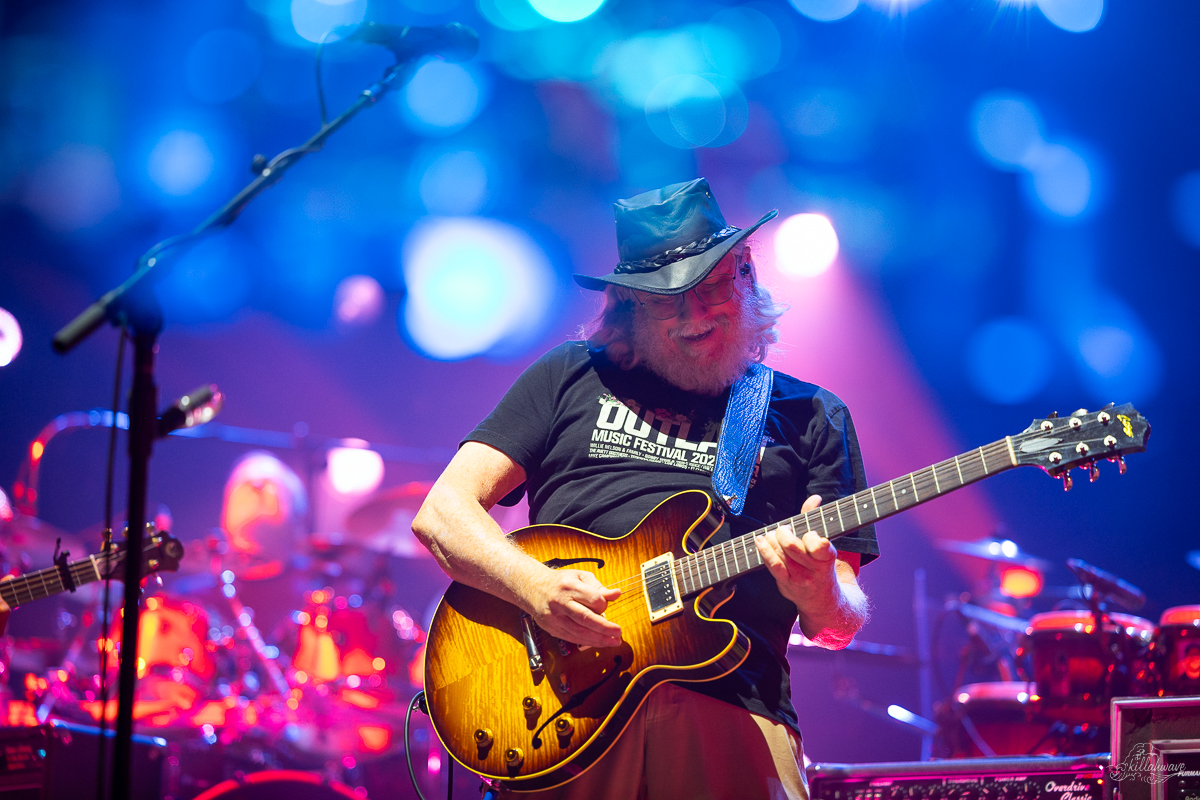 Guitarist Billy Nershi | The String Cheese Incident