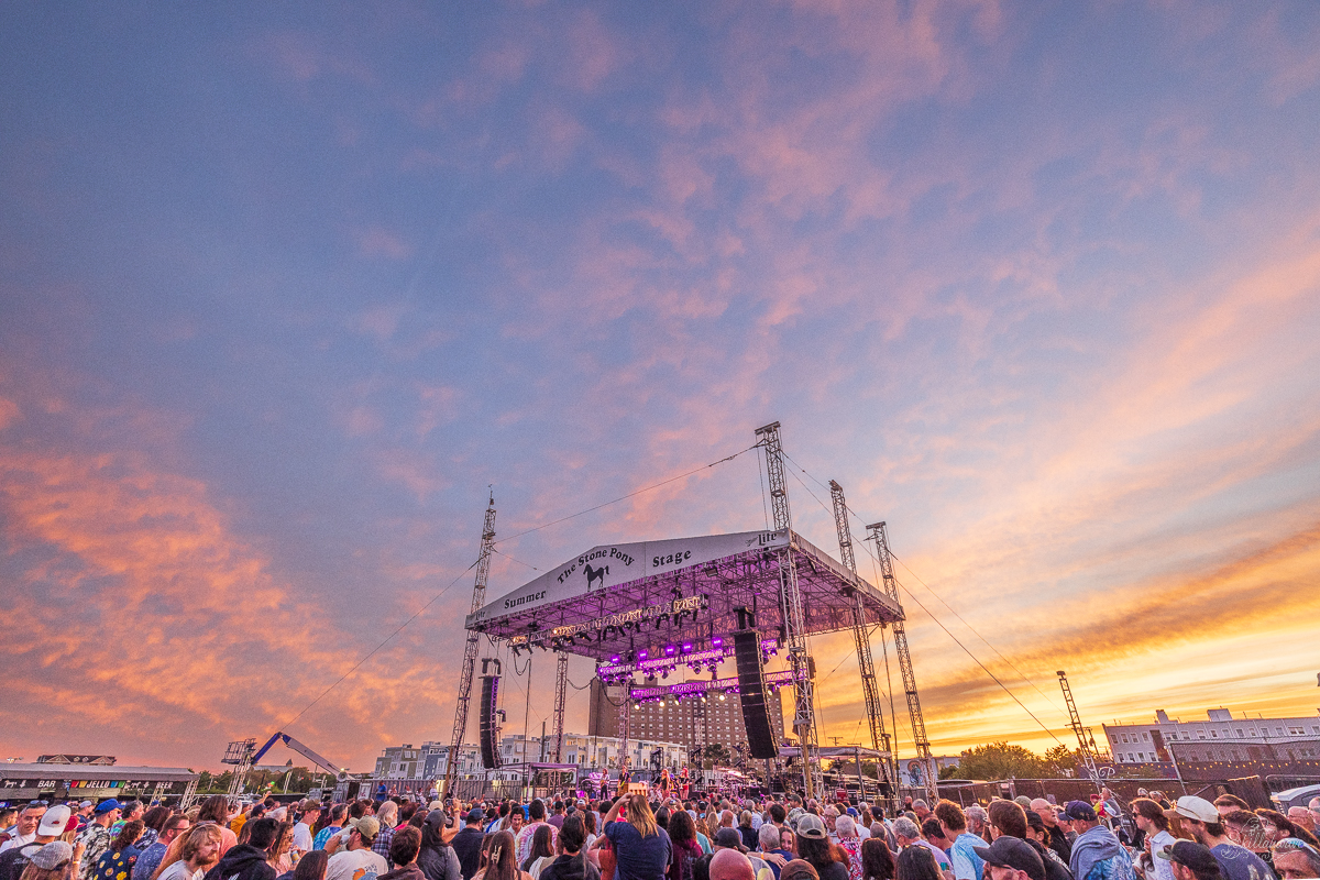Stone Pony Summer Stage | Asbury Park, NJ