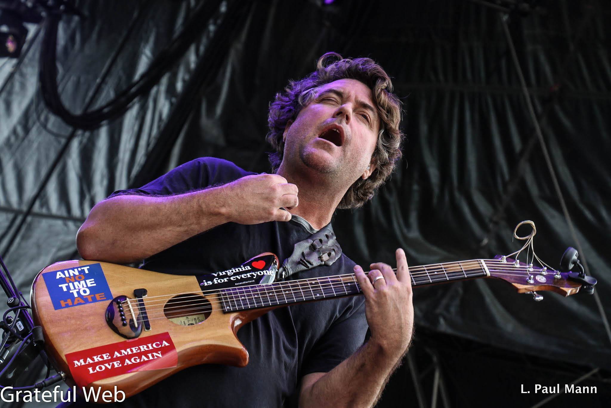 Keller Williams - photo by Paul Mann