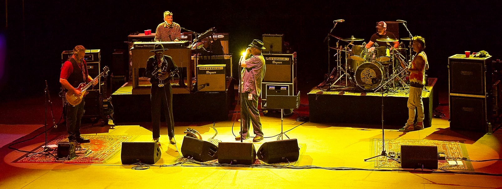 Robert Finley sitting in with Blues Traveler