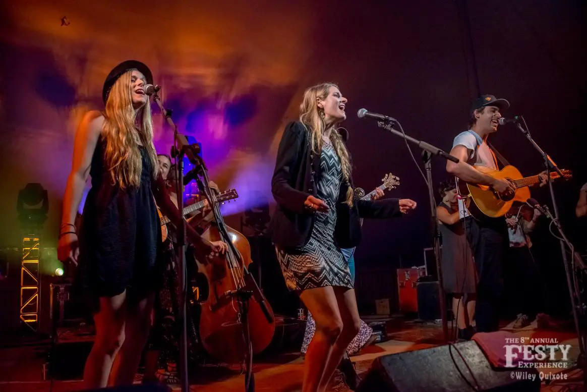 The Shook Twins with Della Mae and members of Elephant Revival