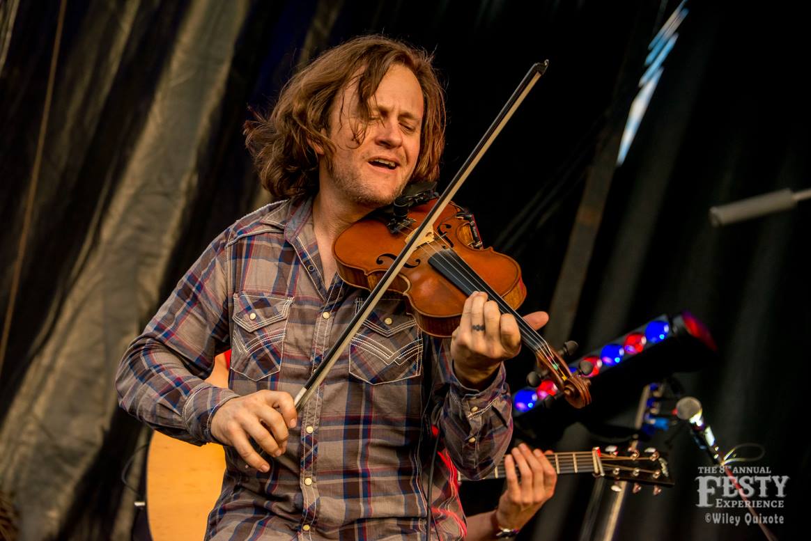 Jeremy Garrett | The Infamous Stringdusters