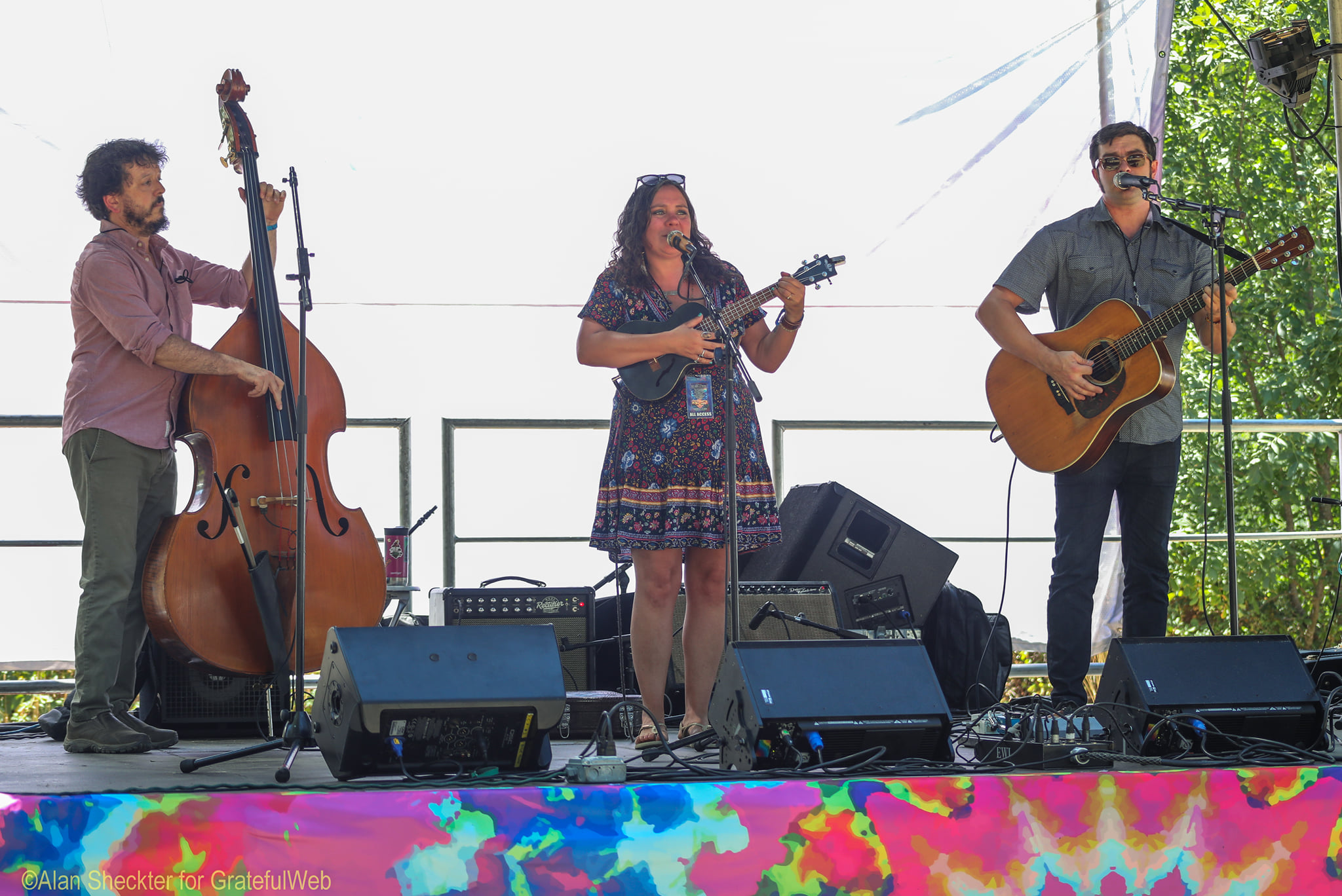 Tumbleweed Soul, featuring Stephanie Salva (center), Adam Walsh on guitar/vocals, Michael Leal Price on upright bass