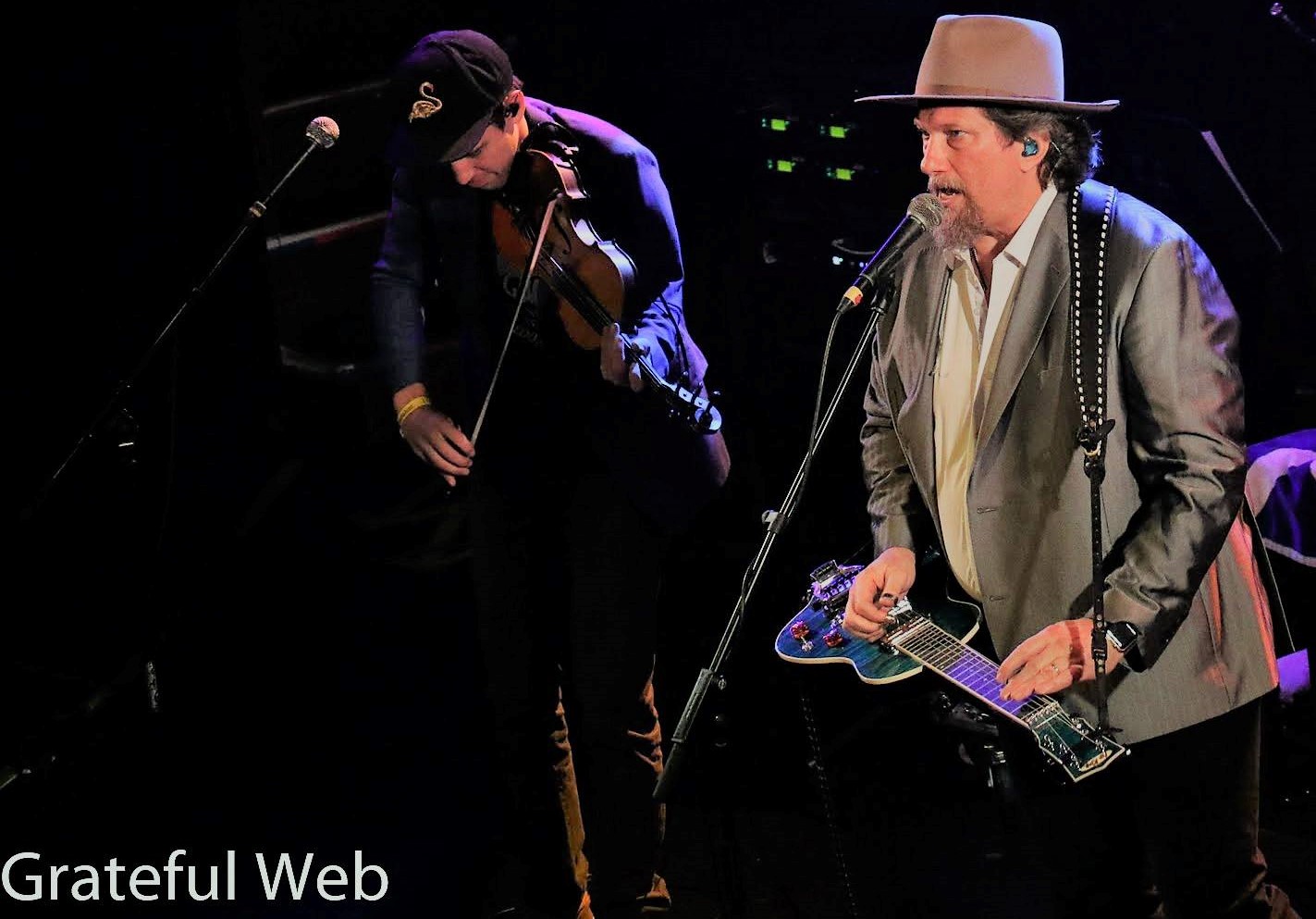 Christian Sedelmyer & Jerry Douglas | Troubadour | 11/13/17