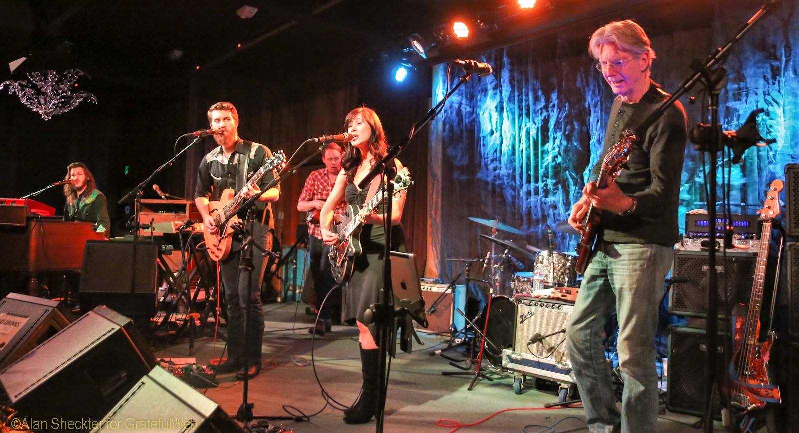 Midnight North with special guest Phil Lesh