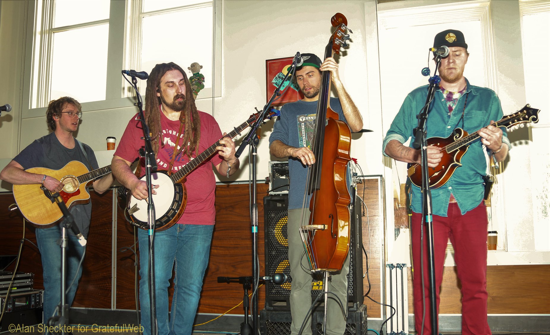 Kitchen Dwellers | WinterWonderGrassTahoe